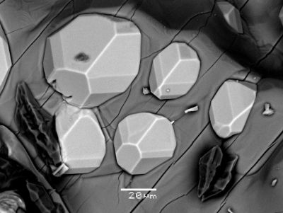Arsenudinaite