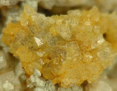 Kosnarite